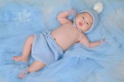 安康宝宝几个月可以吃饭 安康宝宝几个月可以吃饭